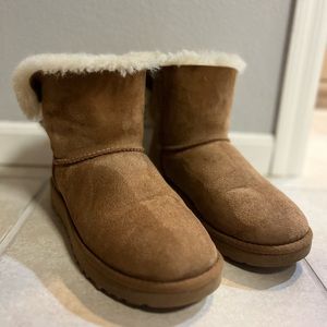 UGG Mini Boot